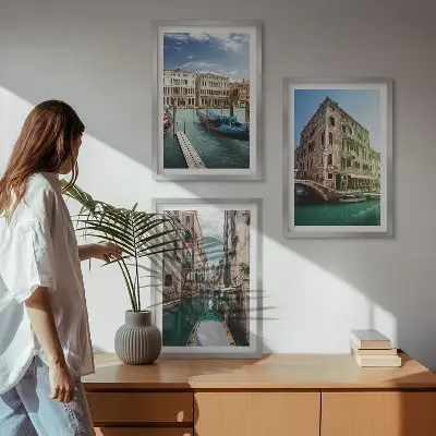 Gerahmtes Bilderset mit Architektur der Kanäle von Venedig