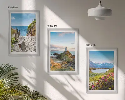 3er-Set Bilder mit Rahmen mit Motiven von Strand, Leuchtturm, Bergen und Blumen