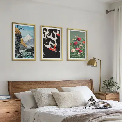 Gerahmtes Bilderset mit Motiven von Bergen Wasserfällen Vögeln und Blumen