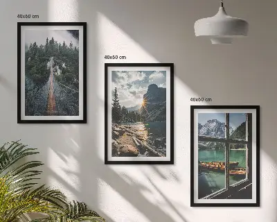 Bilder-3er-Set mit Rahmen Landschaftsmotive mit Brücke, Wald, See, Booten und Bergen