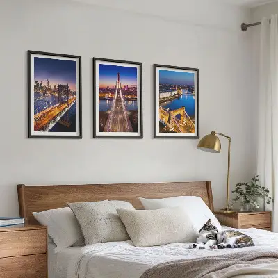 3er-Set Bilder mit Rahmen mit Motiven von Städten bei Nacht, Brücken und Flüssen