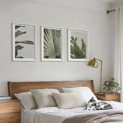 3er-Set Bilder mit Rahmen mit tropischen Pflanzenmotiven in Pastellfarben