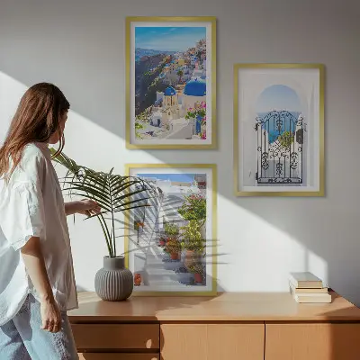Gerahmtes Bilderset mit Santorini Architektur in Oia