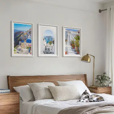 Gerahmtes Bilderset mit Santorini Architektur in Oia