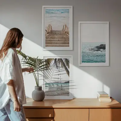 Gerahmtes Bilderset mit Motiv Treppe, Strand, Meer und Schaukel