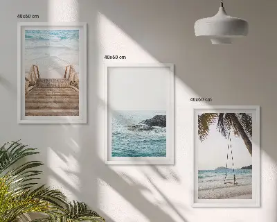 Gerahmtes Bilderset mit Motiv Treppe, Strand, Meer und Schaukel