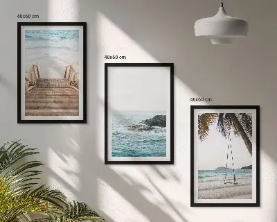 Gerahmtes Bilderset mit Motiv Treppe, Strand, Meer und Schaukel