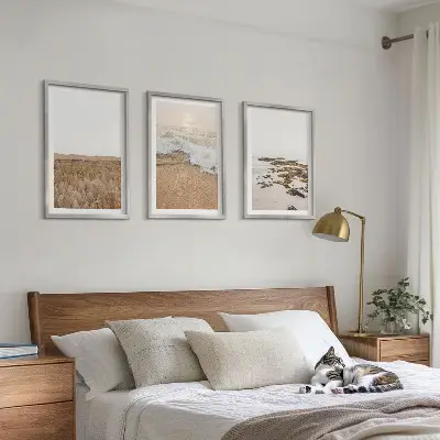 Gerahmtes Bilderset mit Strandwellen, Steinen und Sommermotiv