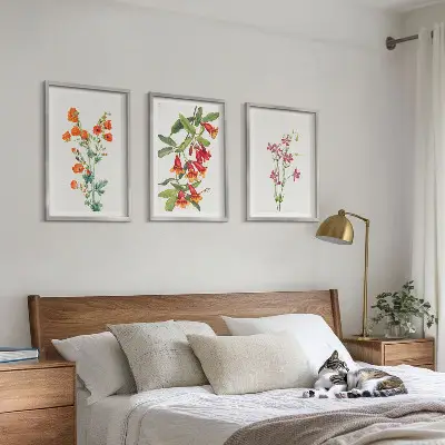 Gerahmtes Bilderset mit Vintage Retro Blumenmalerei