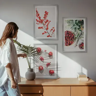 3er-Set Bilder mit Rahmen Minimalismus von roten Früchten und Pflanzen