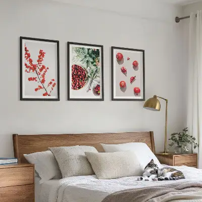 3er-Set Bilder mit Rahmen Minimalismus von roten Früchten und Pflanzen