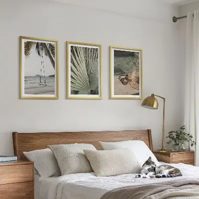 Gerahmtes Bilderset Strandschaukel mit Blättermotiv im Urlaubsstil