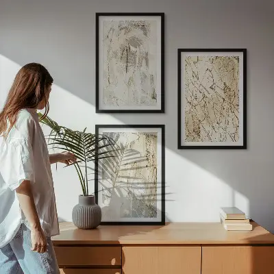 Gerahmtes Bilderset mit abstrakten Mustern in Beige und Grau