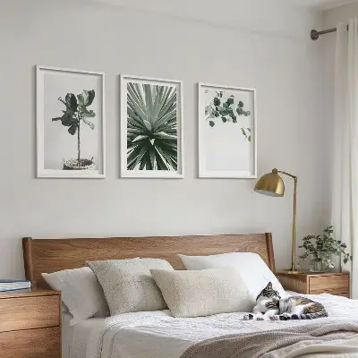 3er-Set Bilder mit Rahmen mit minimalistischen grünen Pflanzenmotiven