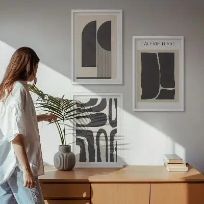 Abstraktes, minimalistisches Poster-Set mit passenden Bilderrahmen