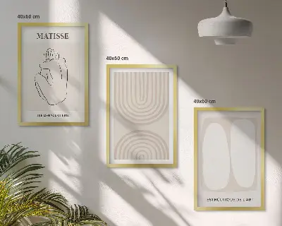 Gerahmtes Bilderset mit stilvollen minimalistischen Linien