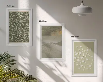 Gerahmtes Bilderset mit abstrakten floralen Wellenmustern