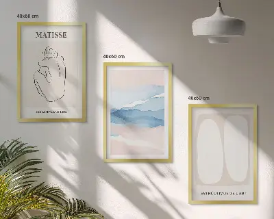 Gerahmte Bilderwand mit Motiven von Matisses abstrakten Formen
