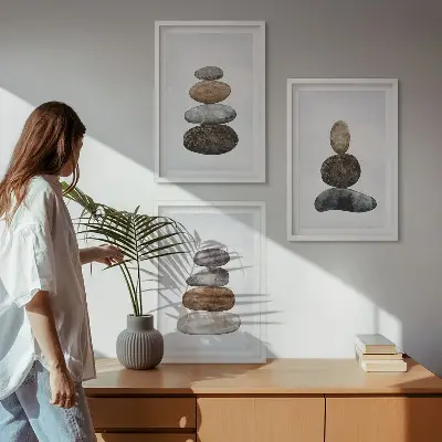 Gerahmtes Bilderset mit minimalistischen Boho-Steinen