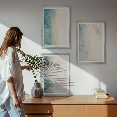 Minimalistisches 3er-Set Wandbilder auf Aquarellleinwand mit Rahmen