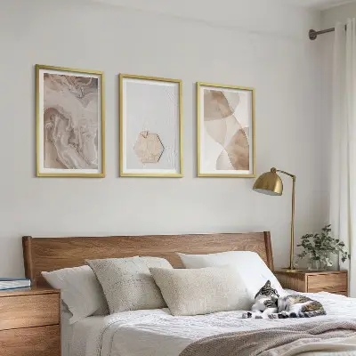 Gerahmtes Bilderset mit Designerabstraktion der Natur