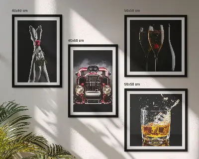 Wanddeko-Set mit Motiv Frauenbeine Rosenwagen und Wein