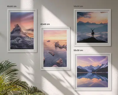 Mehrteiliges Wandbild mit Rahmen Motiv Berglandschaft mit Seen