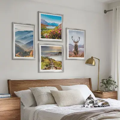 Wanddeko-Set mit Berglandschaft, See und Hirschen