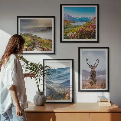 Wanddeko-Set mit Berglandschaft, See und Hirschen