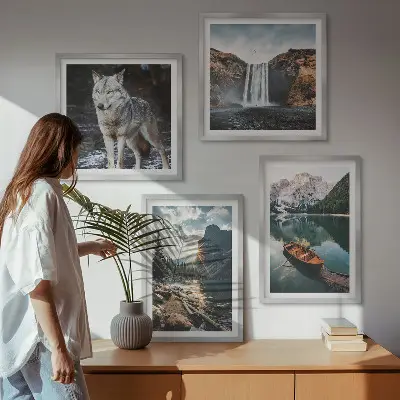 Polyptychon mit Rahmen mit Motiv Berge, Seen, Wasserfall und Wolf