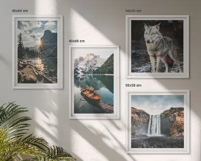Polyptychon mit Rahmen mit Motiv Berge, Seen, Wasserfall und Wolf