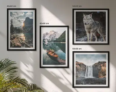Polyptychon mit Rahmen mit Motiv Berge, Seen, Wasserfall und Wolf
