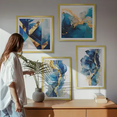 Wanddeko-Set mit blauen abstrakten Mustern