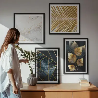 Wanddeko-Set mit modernen Pflanzenmotiven