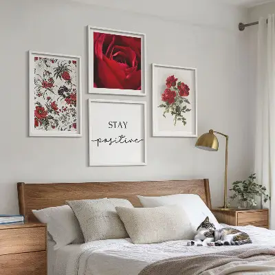 Wanddeko-Set mit rotem Rosenmotiv