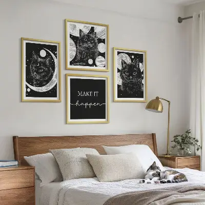 Polyptychon mit Rahmen schwarze Katzen mit Mond und Planet