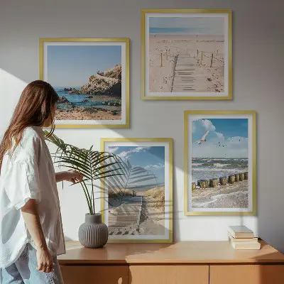 Wandbild als Polyptychon mit Rahmen Motiv Strand mit Sand, Wellen, Himmel und Vögeln