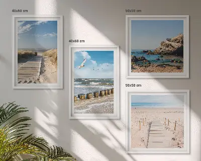 Wandbild als Polyptychon mit Rahmen Motiv Strand mit Sand, Wellen, Himmel und Vögeln