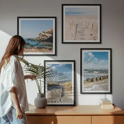 Wandbild als Polyptychon mit Rahmen Motiv Strand mit Sand, Wellen, Himmel und Vögeln