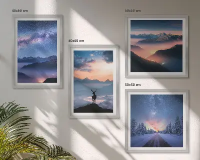 Wanddeko-Set mit Motiv Nachthimmel, Berge, Nebel und Hirsch
