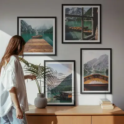 Polyptychon mit Rahmen Berglandschaften mit Ferienhäusern und Booten