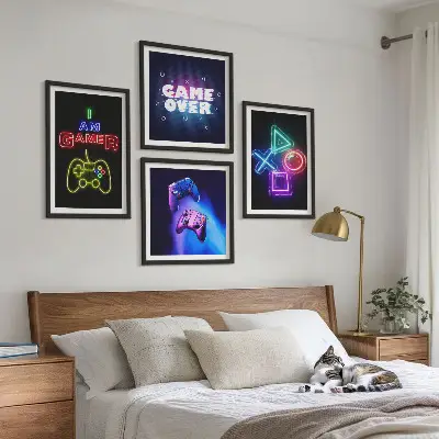 Polyptychon mit Rahmen Bild mit Gamepads und Spielersymbolen