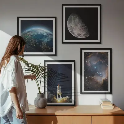 Wanddeko-Set mit Weltraum Motiven wie Erde Rakete und Galaxie