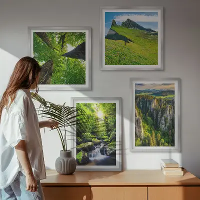 Wandbild Grüne Berge Wasserfallwald als mehrteiliges Bild mit Rahmen