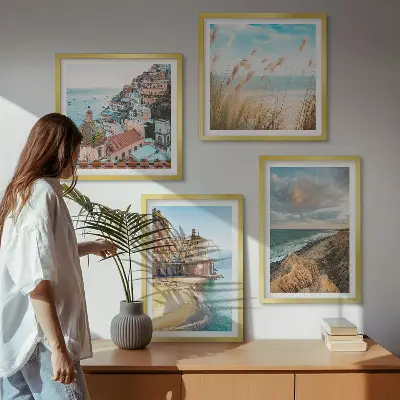 Polyptychon mit Rahmen Landschaften mit Strand, Stadt und Klippen