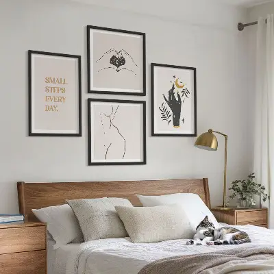 Minimalistische Boho-Illustrationen als Polyptychon mit Rahmen