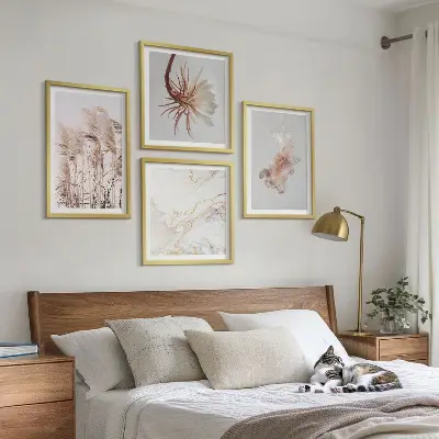 Wanddeko-Set mit eleganten Gräsern, Blumen und Marmor-Motiven
