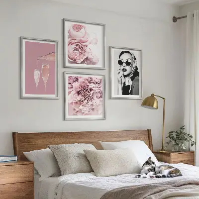 Wanddeko-Set mit elegantem Blumenmotiv aus Pfingstrosen und Rosen