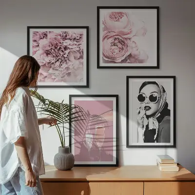 Wanddeko-Set mit elegantem Blumenmotiv aus Pfingstrosen und Rosen