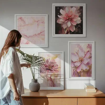 Wanddeko-Set mit weißen Rosenarrangements